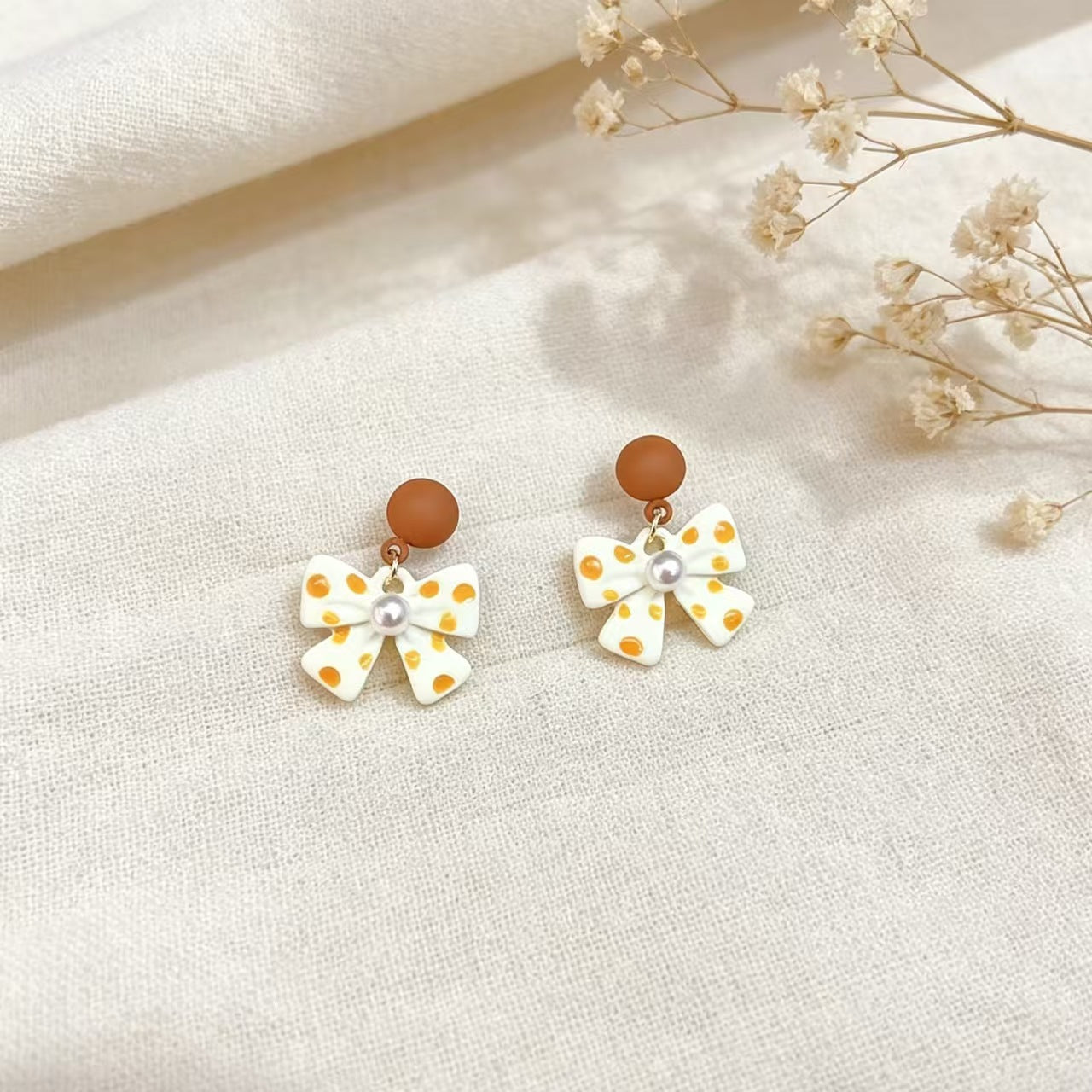 Polka Dot Bow Pearl High-grade Sweet Girlish Ear Earrings