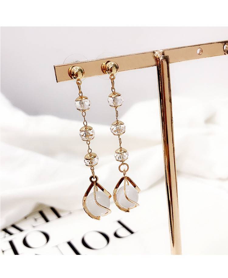 Unique Elegant Light Luxury Opal Female Earrings