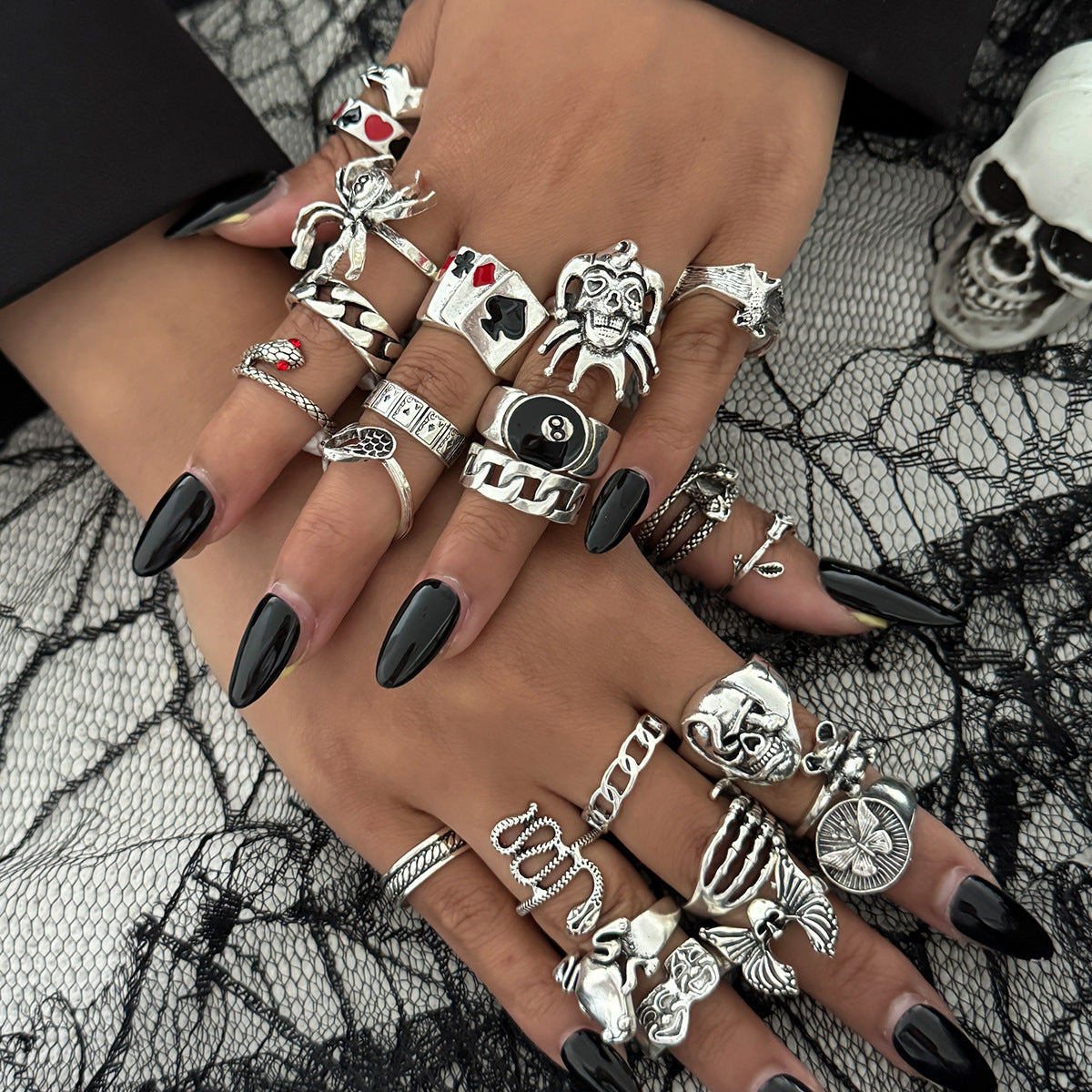Sweet Cool Dark Ghost Snake Suit Niche Halloween Ring