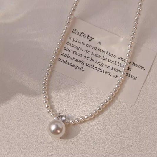 Women's Light Luxury Minority Design Clavicle Chain Necklaces