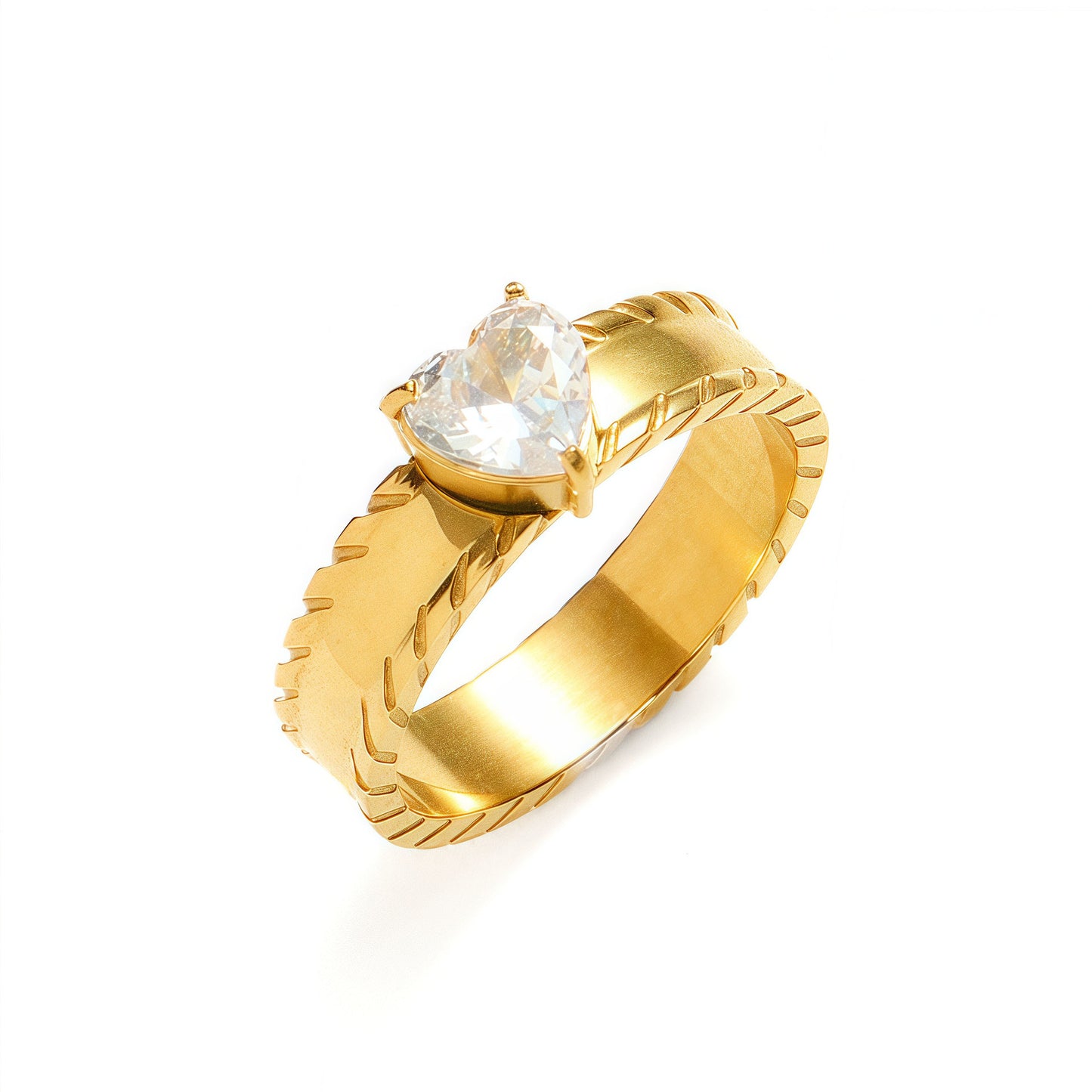 Women's Affordable Luxury Fashion Loving Heart Zircon Temperamental Popular Personality Titanium Ring