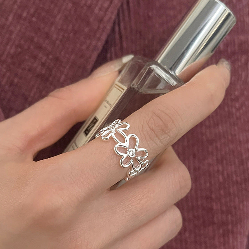 Design Hollow Flower Female Cold Wind Stylish Simple Versatile High Ring