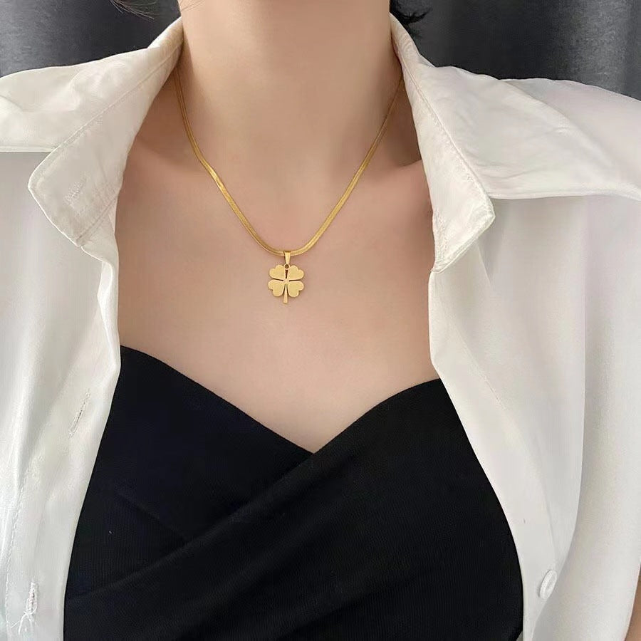Women's Four-leaf Flower Titanium Steel For Affordable Luxury Necklace