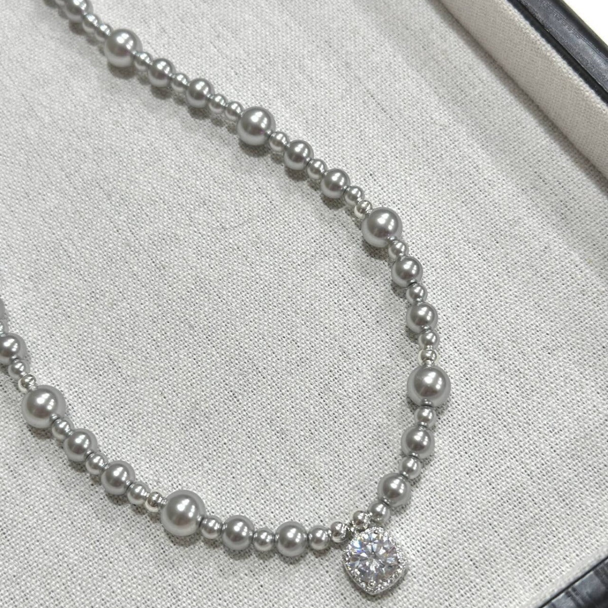 Women's Cube Sugar For Entry Lux Elegant Necklaces