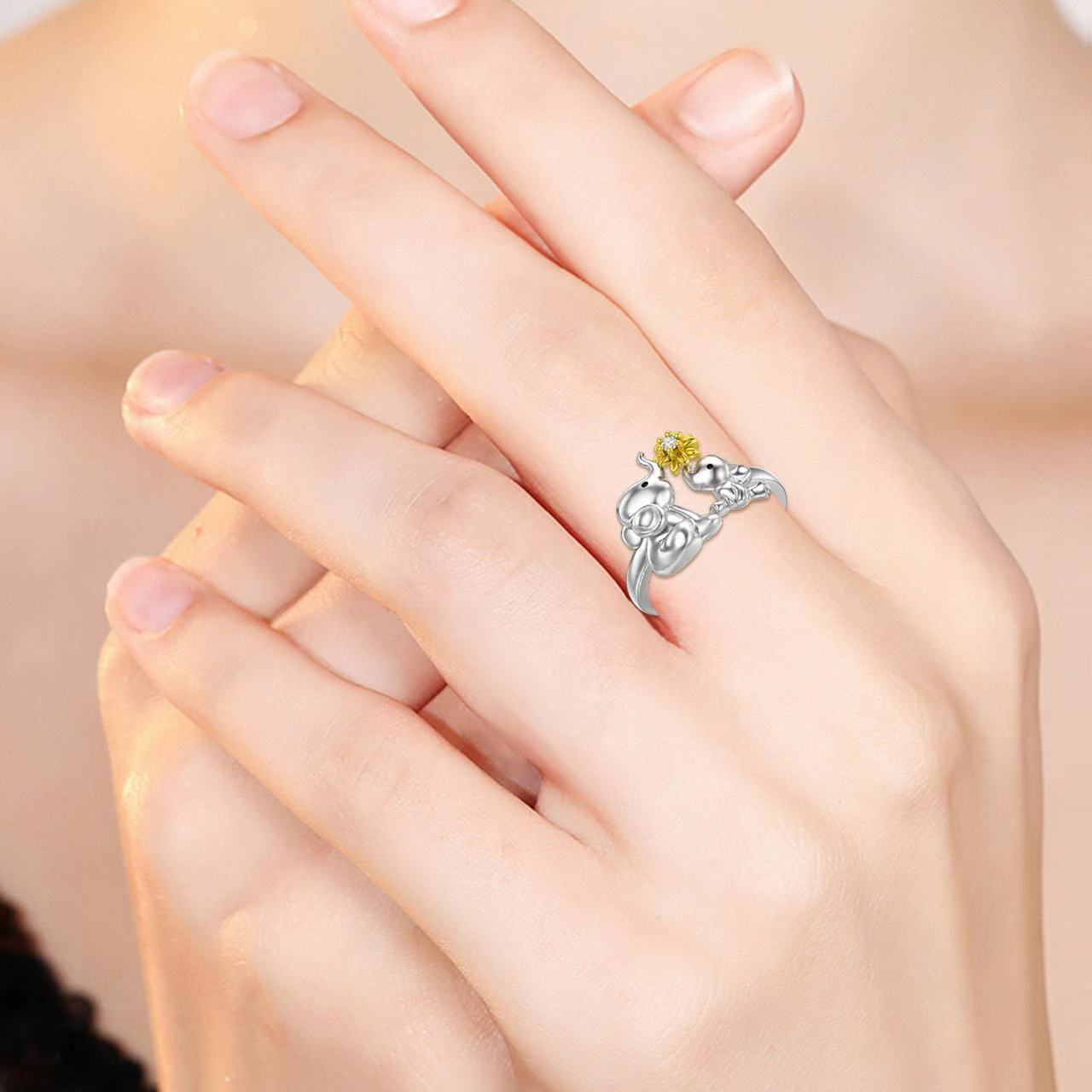 Fashion Auspicious Mother Elephant Little Daisy Rings