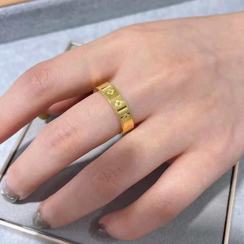 Titanium Steel Female Niche Starry Stainless Rings