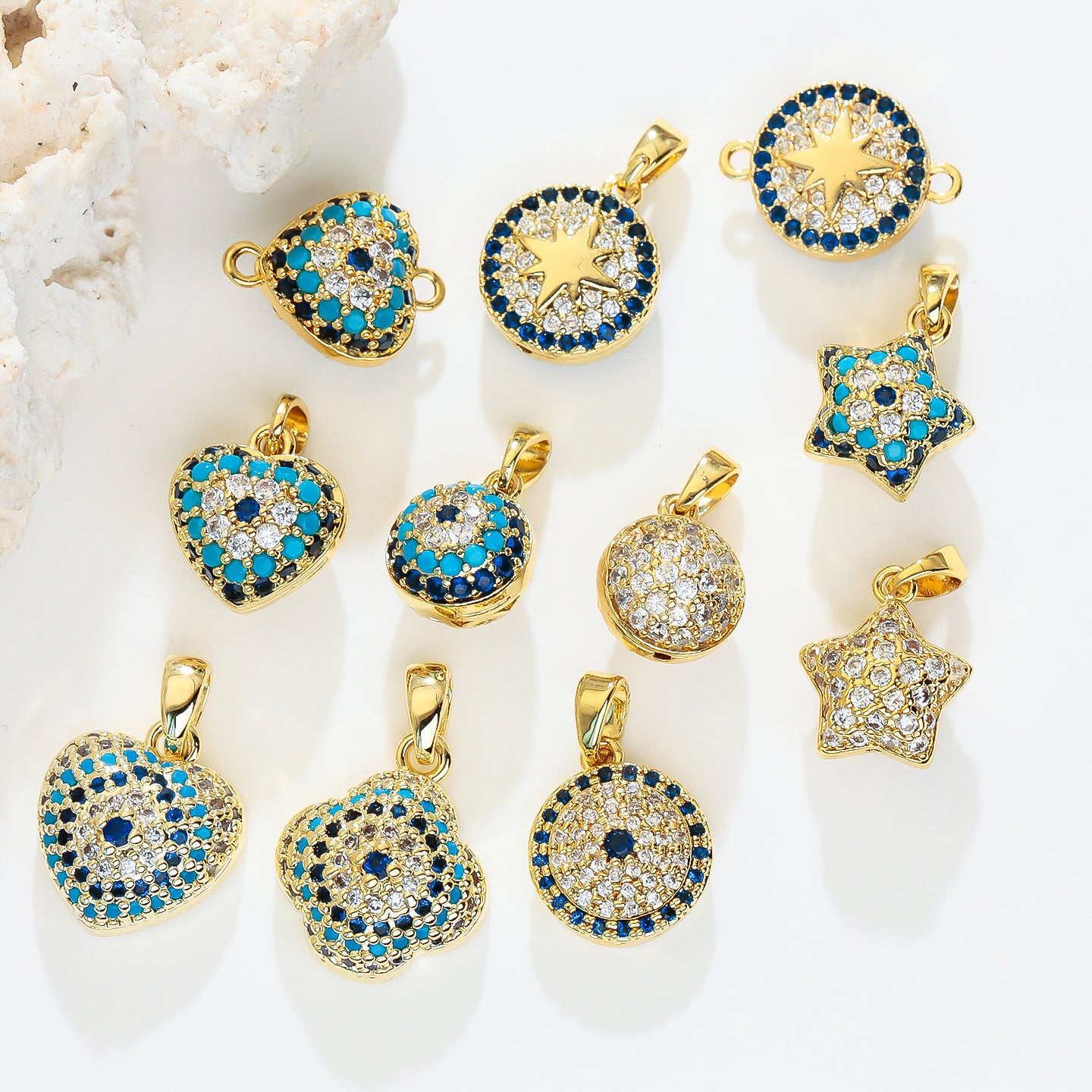 Fashion Retro Weird Devil Eye Single Pendants