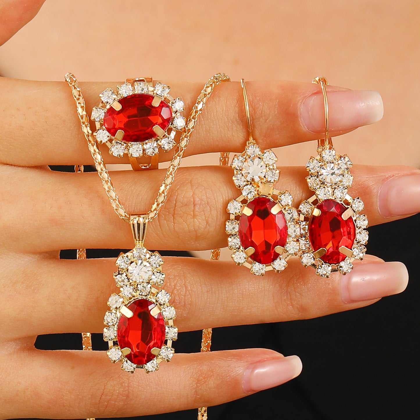Personality Heart Shape Rhinestone Shiny Bride Necklaces