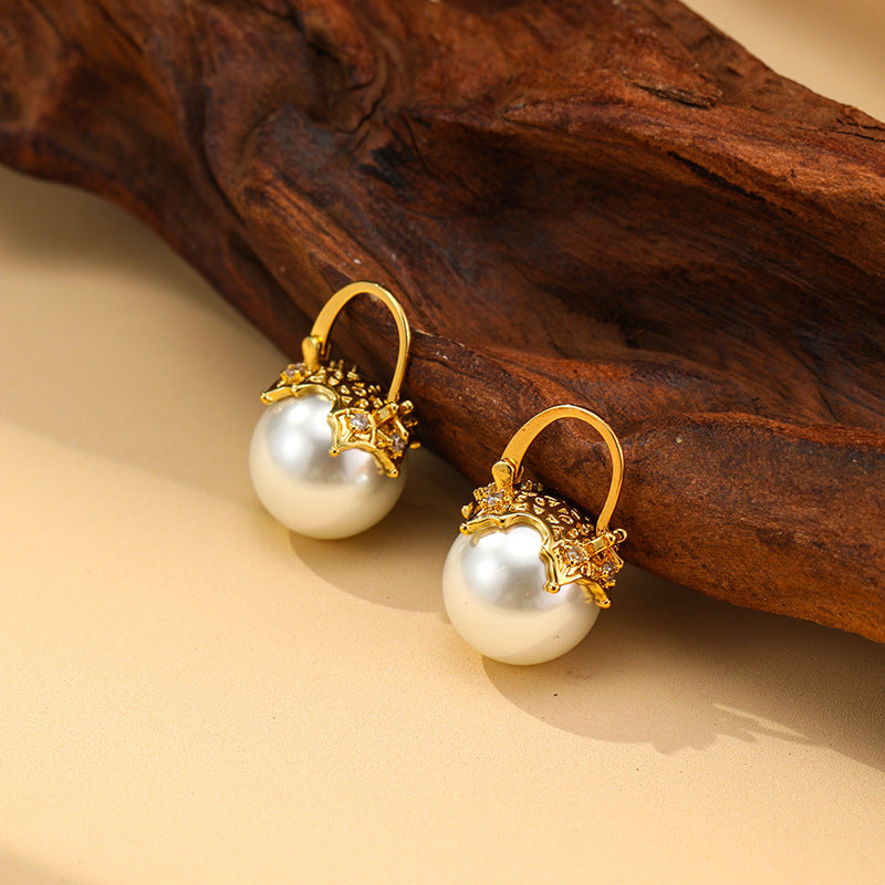Women's Flower Basket Pearl Ear Clip High Sense Special Interest Light Earrings