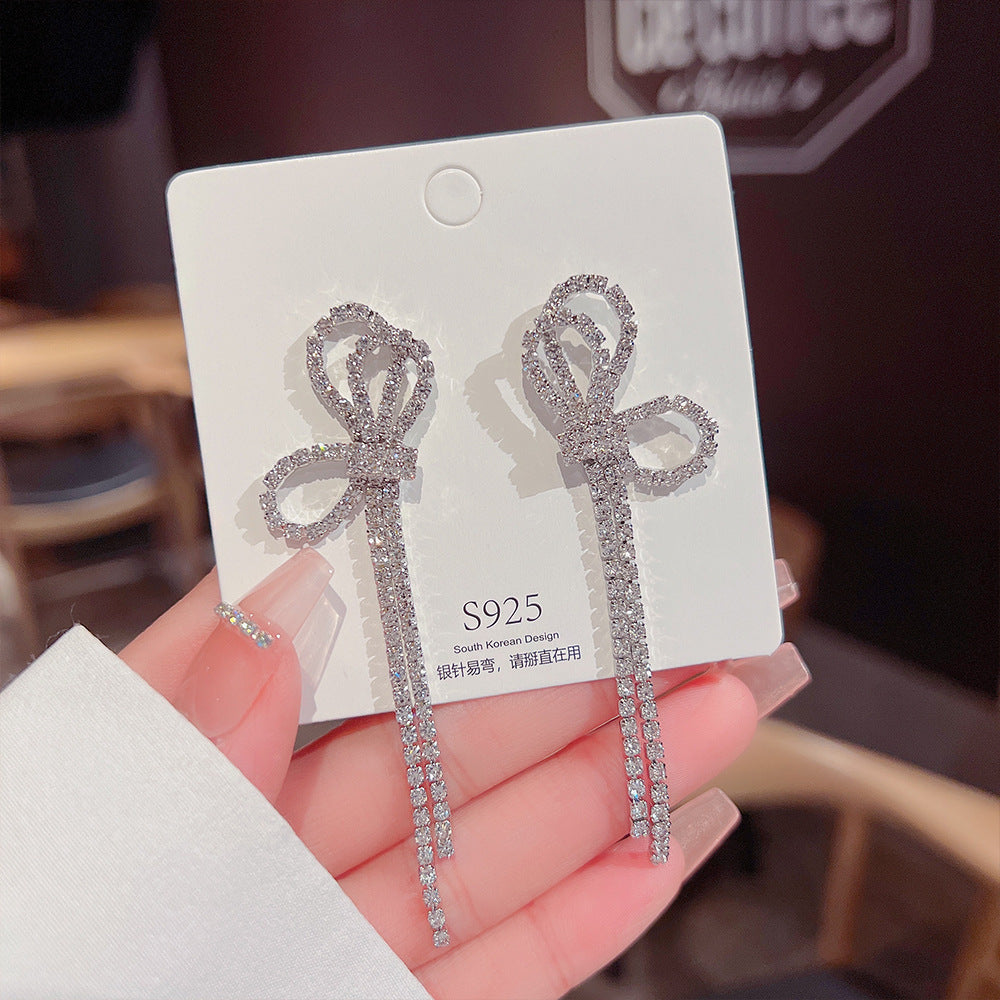 Women's Vintage Tassel Diamond High-grade Ear Minority Earrings