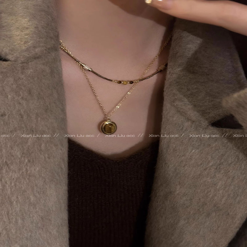 Women's Light Luxury Minority Clavicle Chain Elegant Necklaces