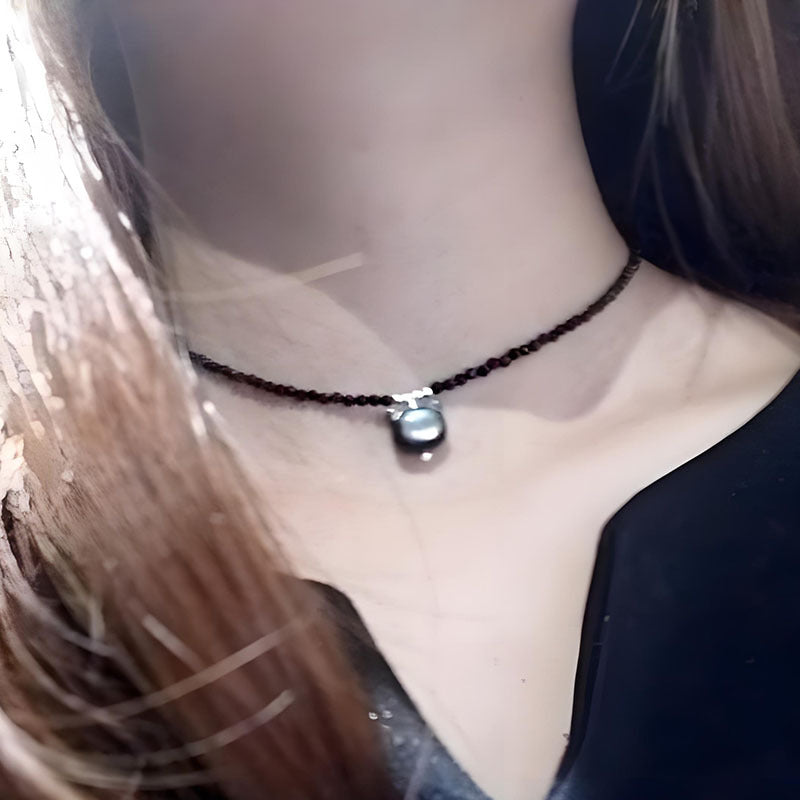 Black Spinel Clavicle Chain Short Neck Necklace
