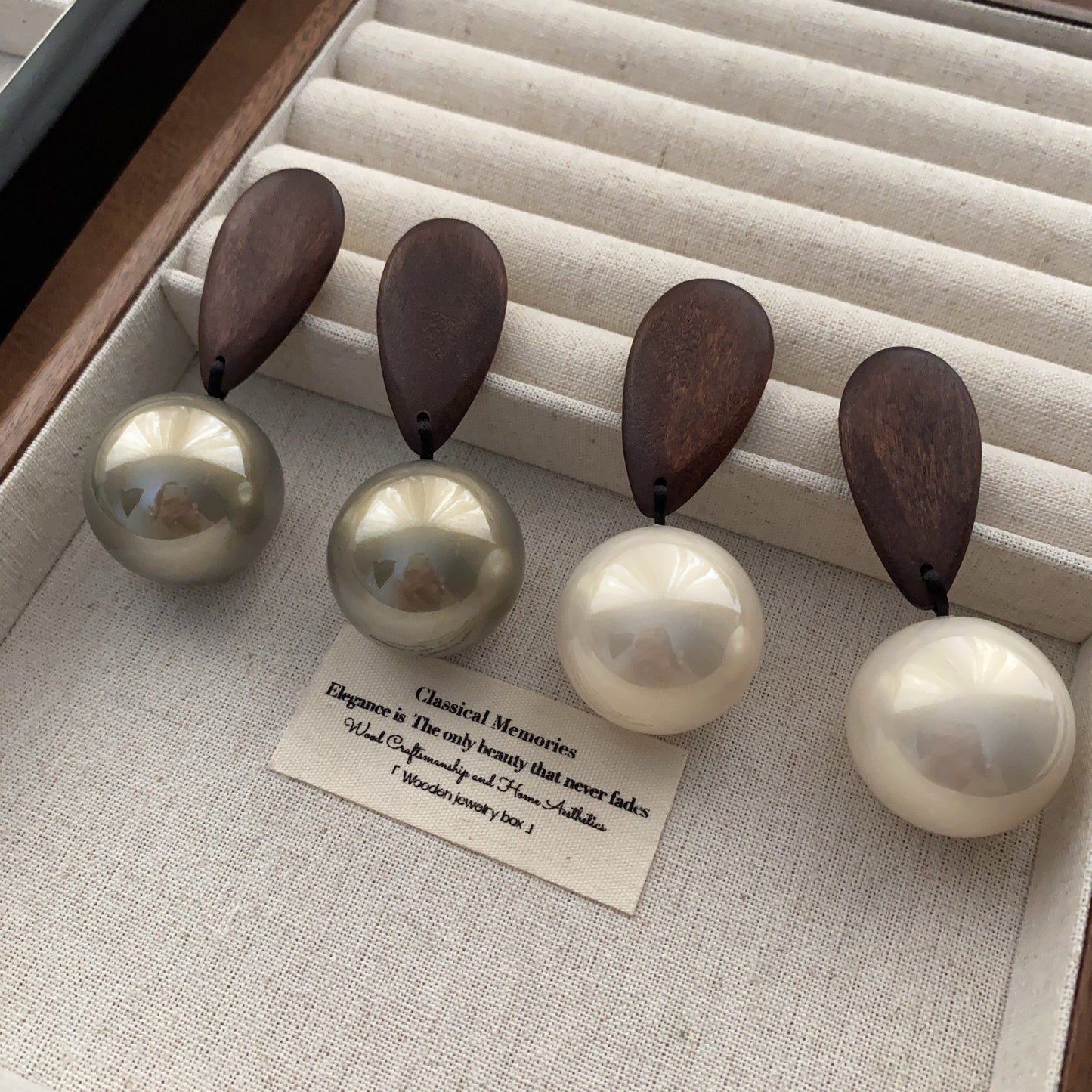 Wooden Water Drop Elegant Exquisite Light Luxury Atmosphere Stud Earrings