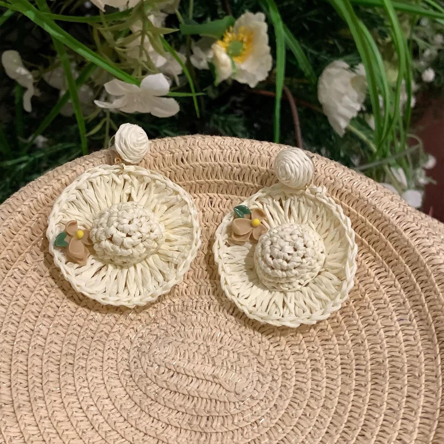 Flower Female Seaside Vacation Dopamine Fashion Temperament Earrings