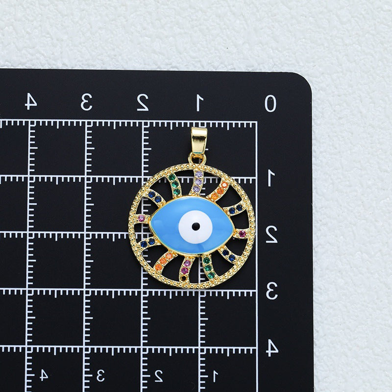 Women's Gold Eye Style Single Inlaid Color Zircon Trendy Dripping Palm Pendants