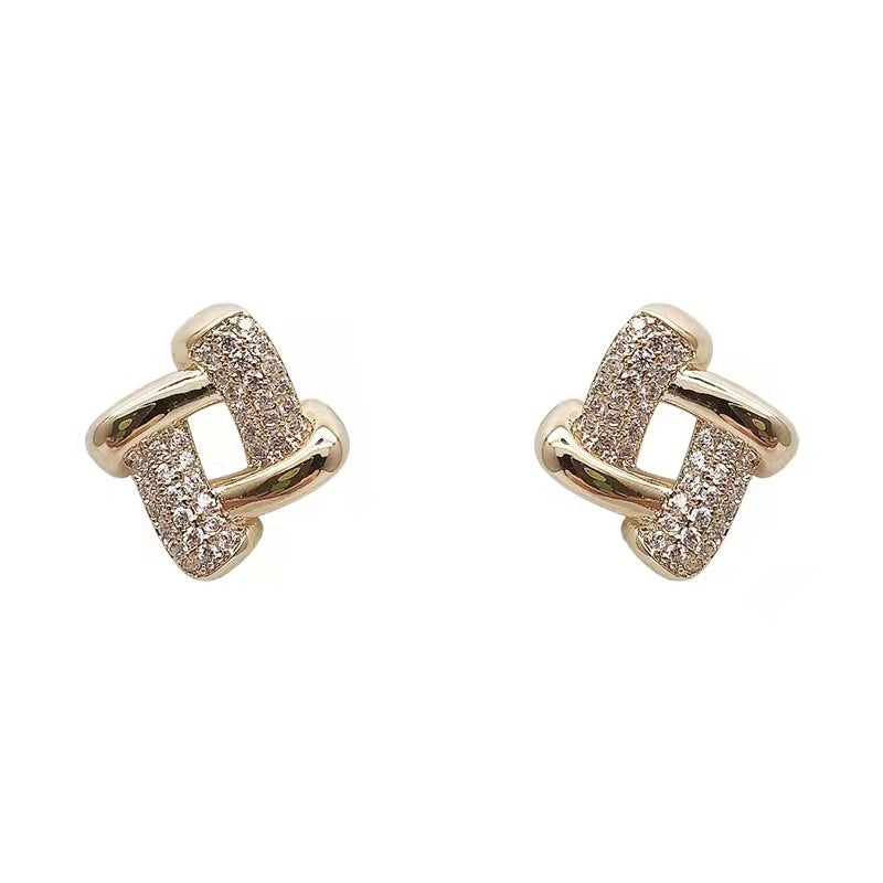 Needle Korean Style Retro Exquisite Elegant Three-dimensional Square Earrings