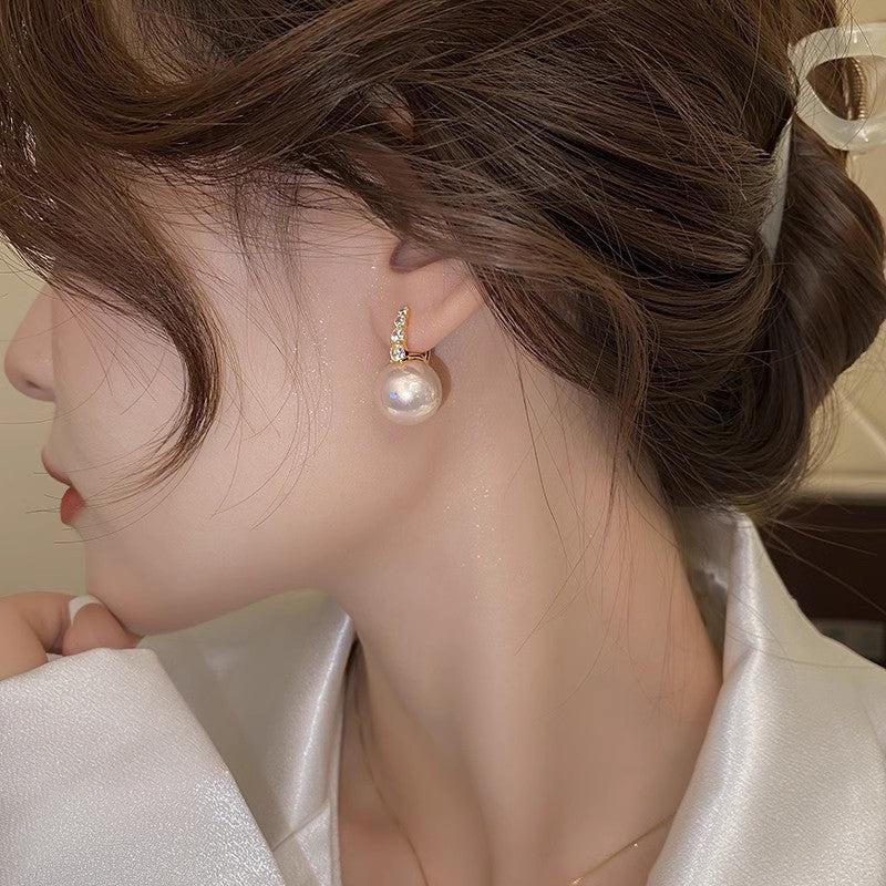 Female Niche High-grade Light Luxury French Earrings