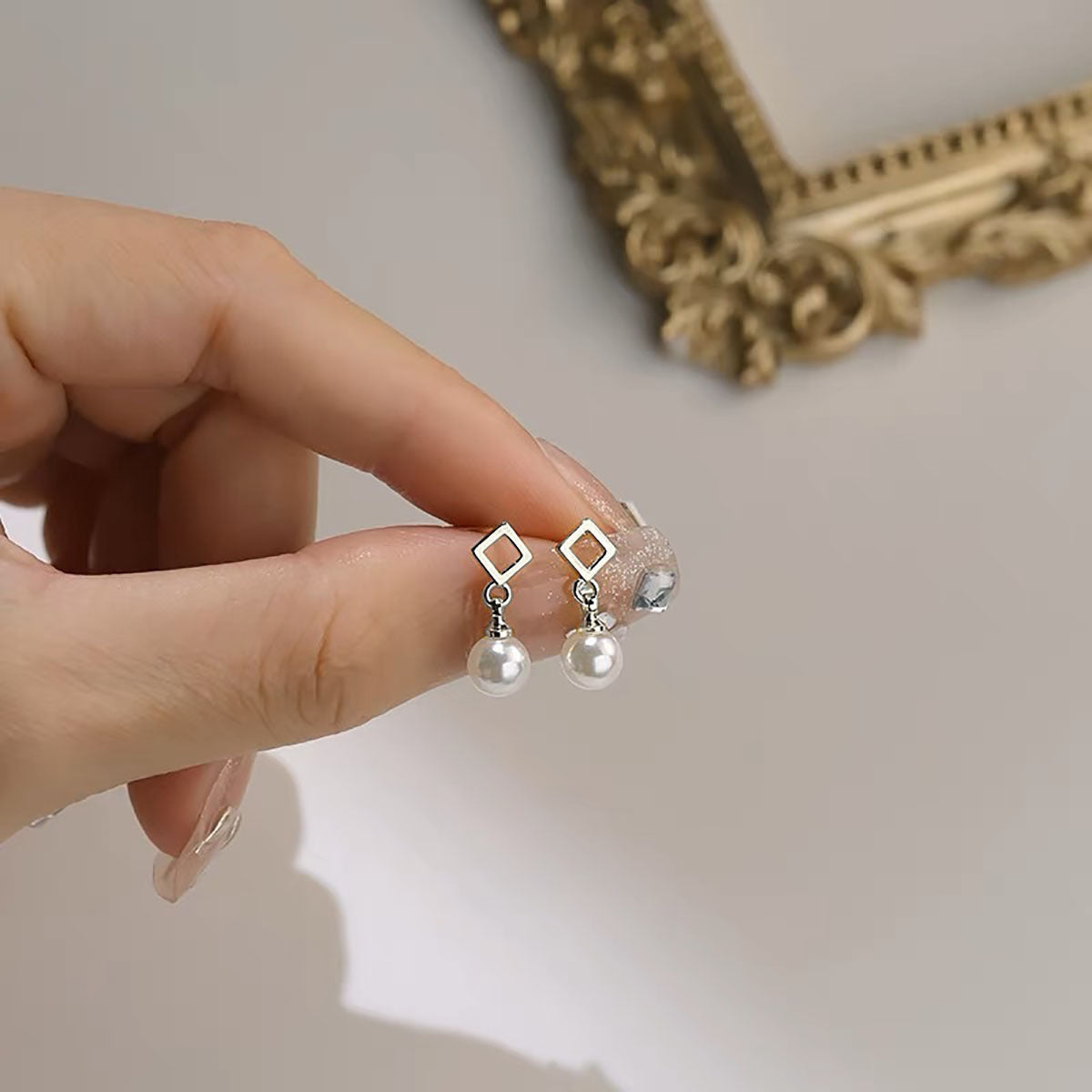 Women's Korean Pearl Rhombus Fashion Exquisite Design Sense Sier Earrings