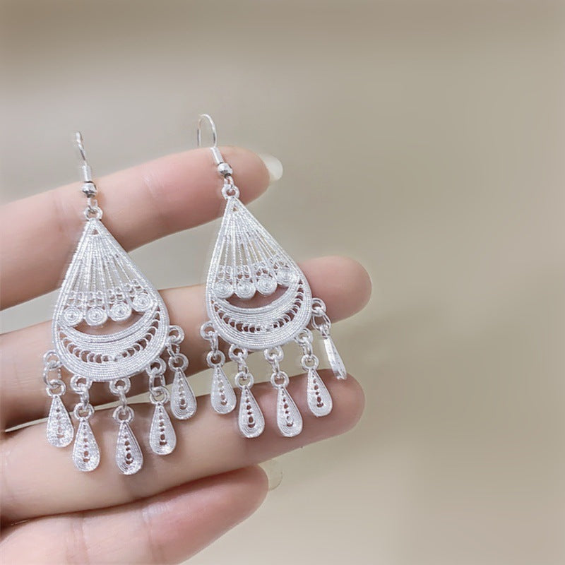 Sun Drum Fresh Flower Bohemian Ethnic Style Earrings