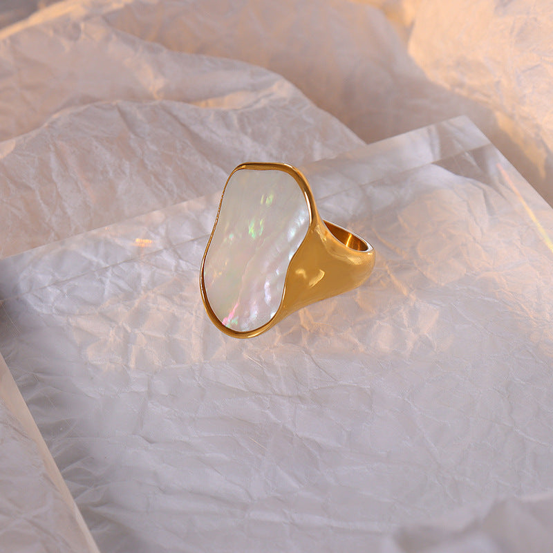 Exaggerated Geometry Irregular Niche Titanium Steel Gold-plated Ring