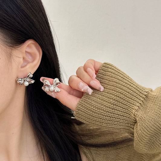 Women's Pearl Simple Sweet Cool Style Design Earrings