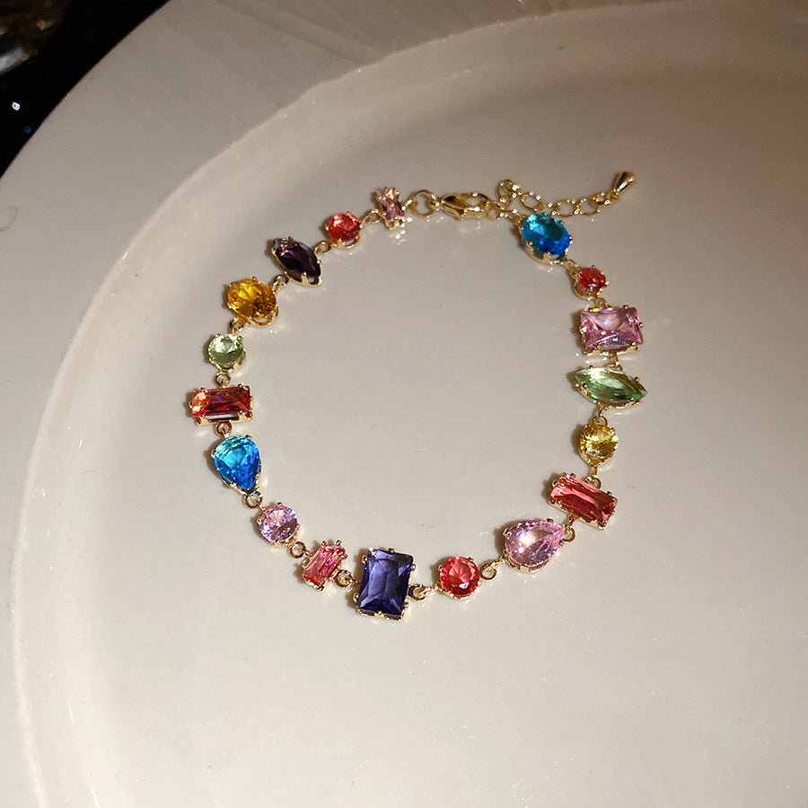 Vintage Zircon Oval Personalized Palace Style Light Luxury High Sense Bracelet