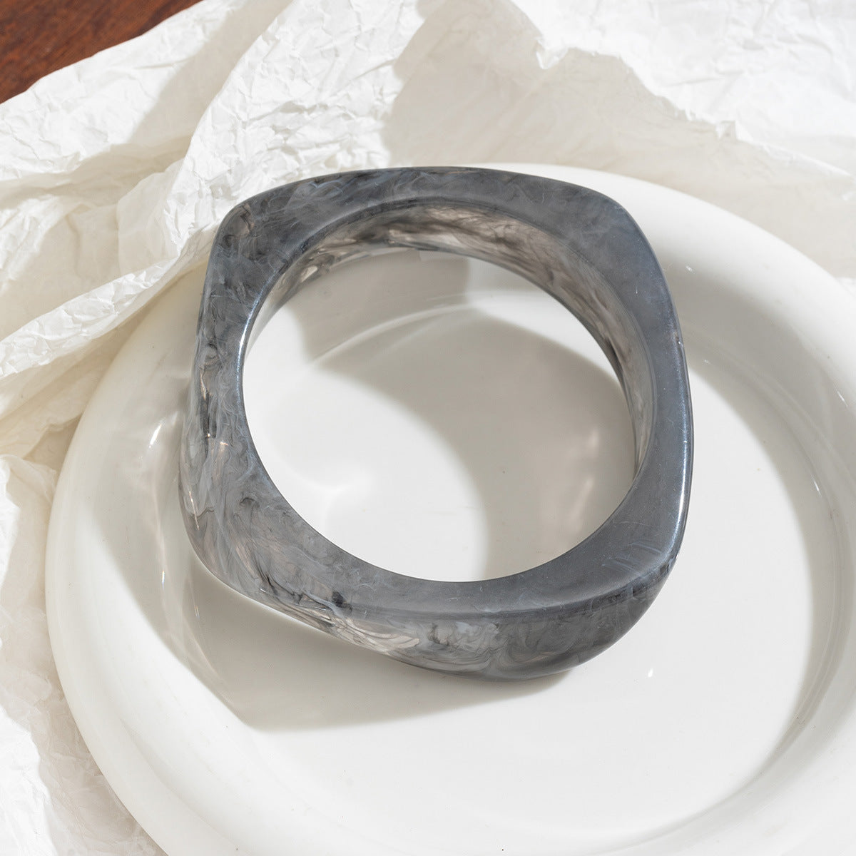 Women's Irregular Blooming Resin Curved Girlfriends Rings