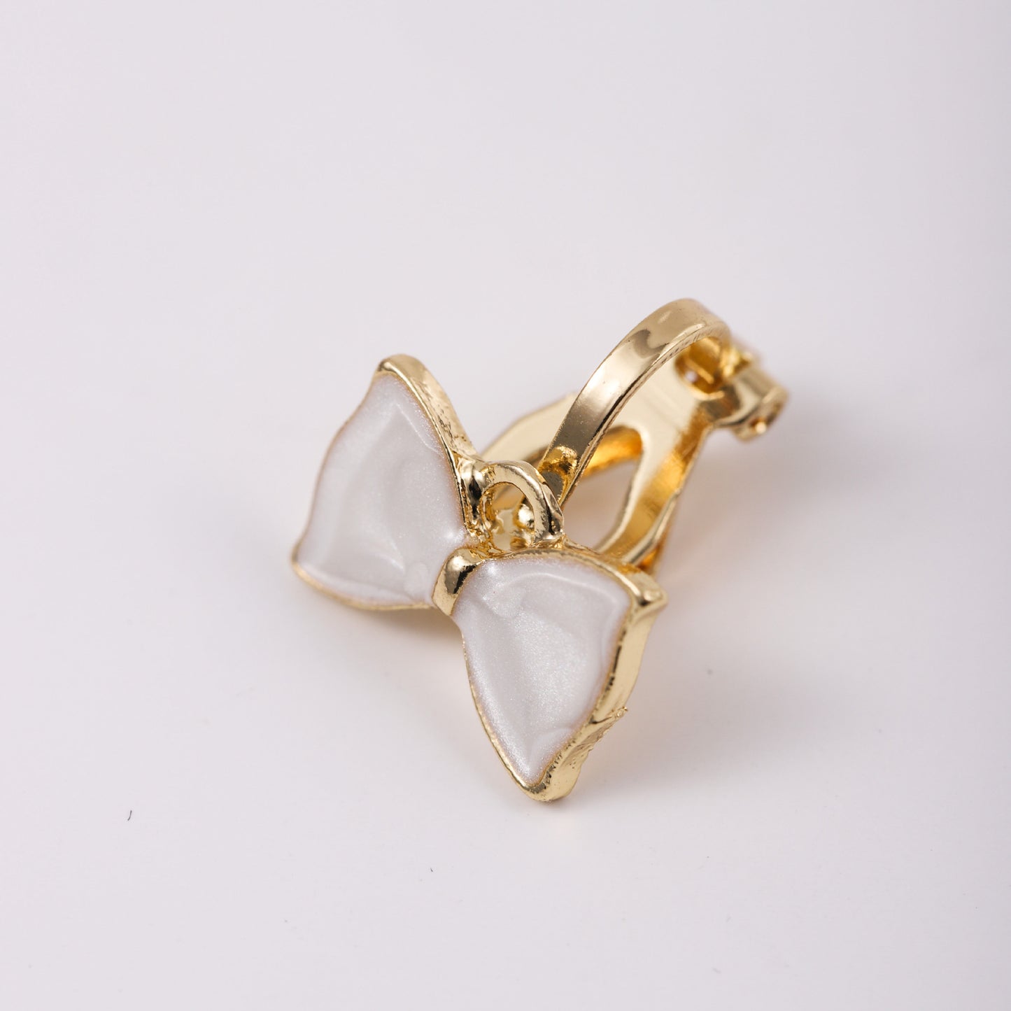 Design Ear Bowknot Elegant Golden Light Earrings