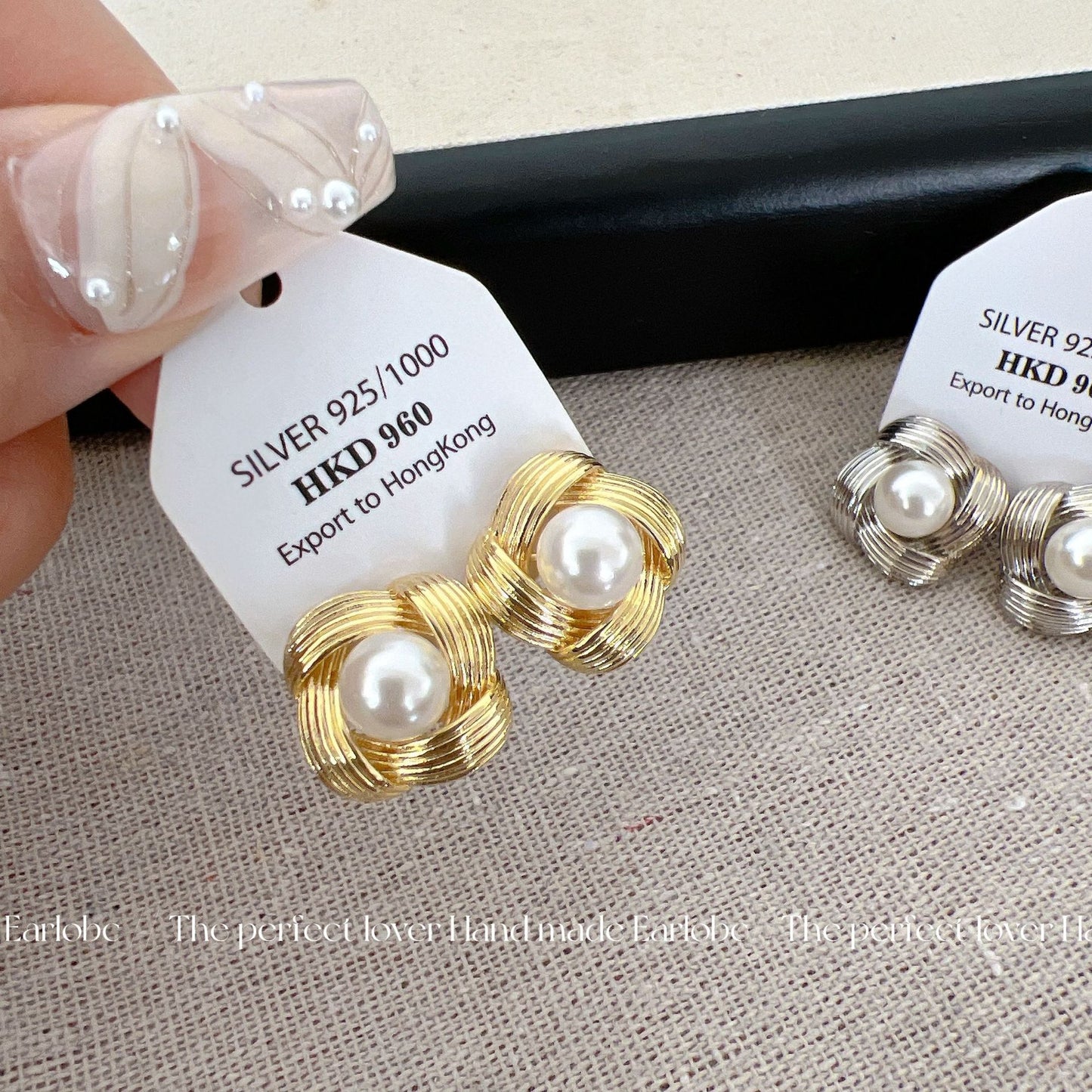 Women's Pearl Rhombic Ear Ornament Design High-grade Light Earrings