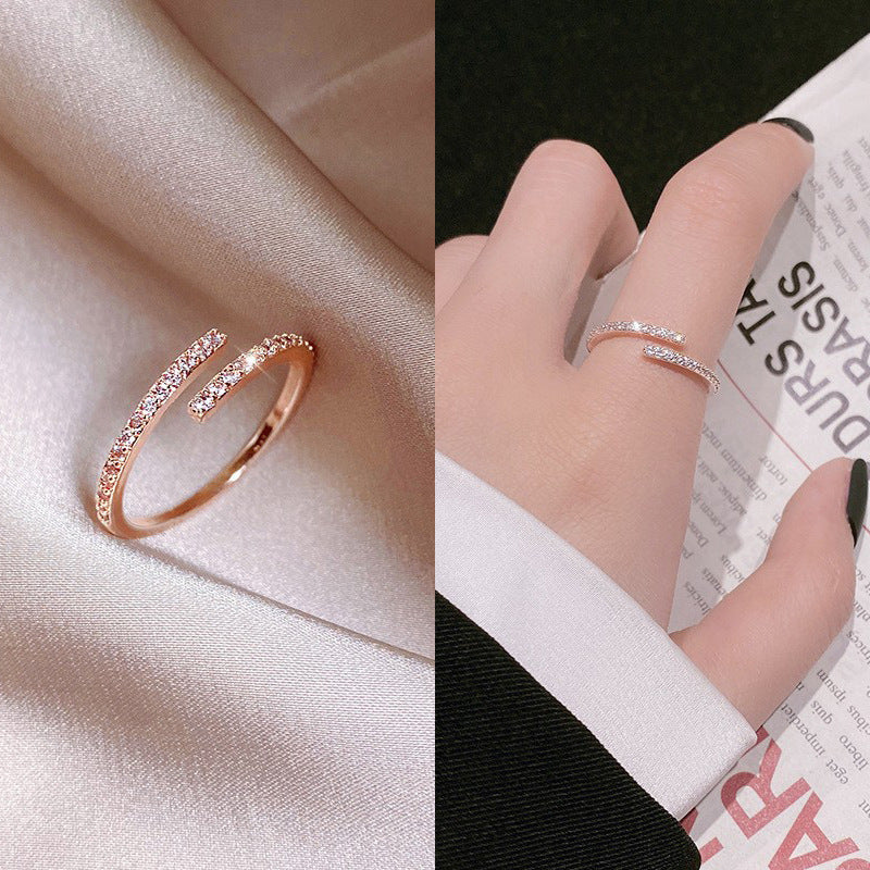 Sier Niche Natural Crystal Female Retro Rings