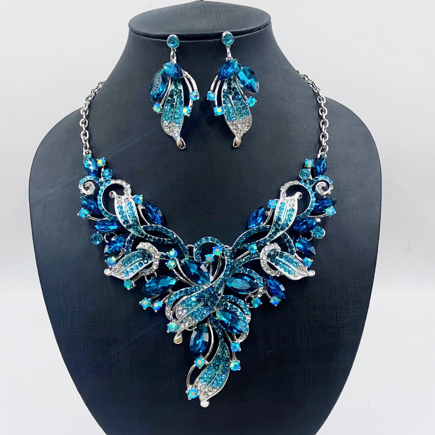 Women's Painting Oil Bright Crystal Suite Dress Necklaces