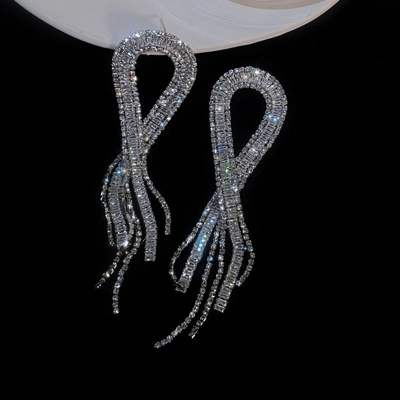 Needle Artificial Pearl Full Diamond Triangle Earrings