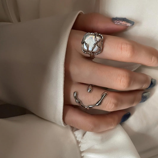 Women's Shaped Retro Stylish Water Drop Texture Rings