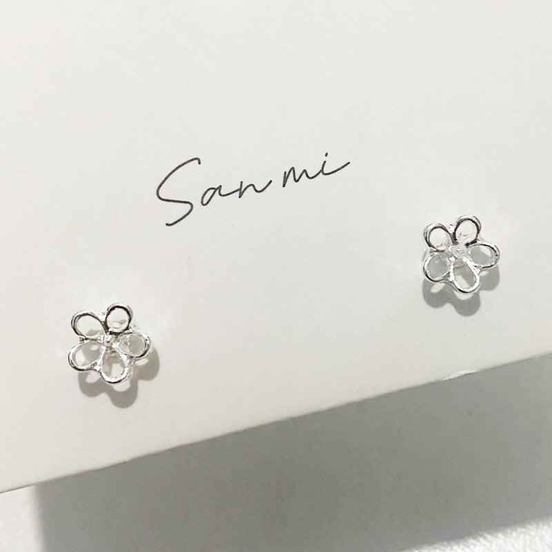 Fresh Plain Sier Plated Bow Female Small Simple Stud Earrings