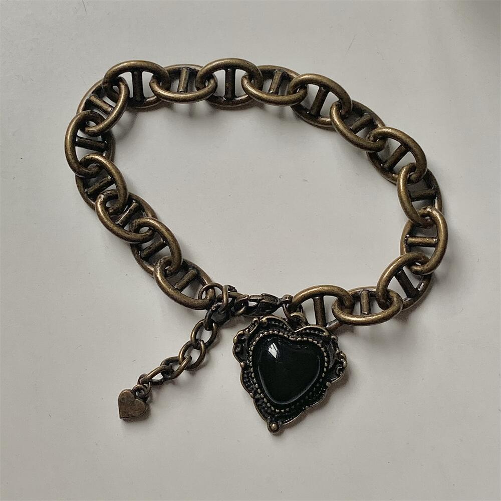 Pig Nose Heart Black Peach Retro Bracelets