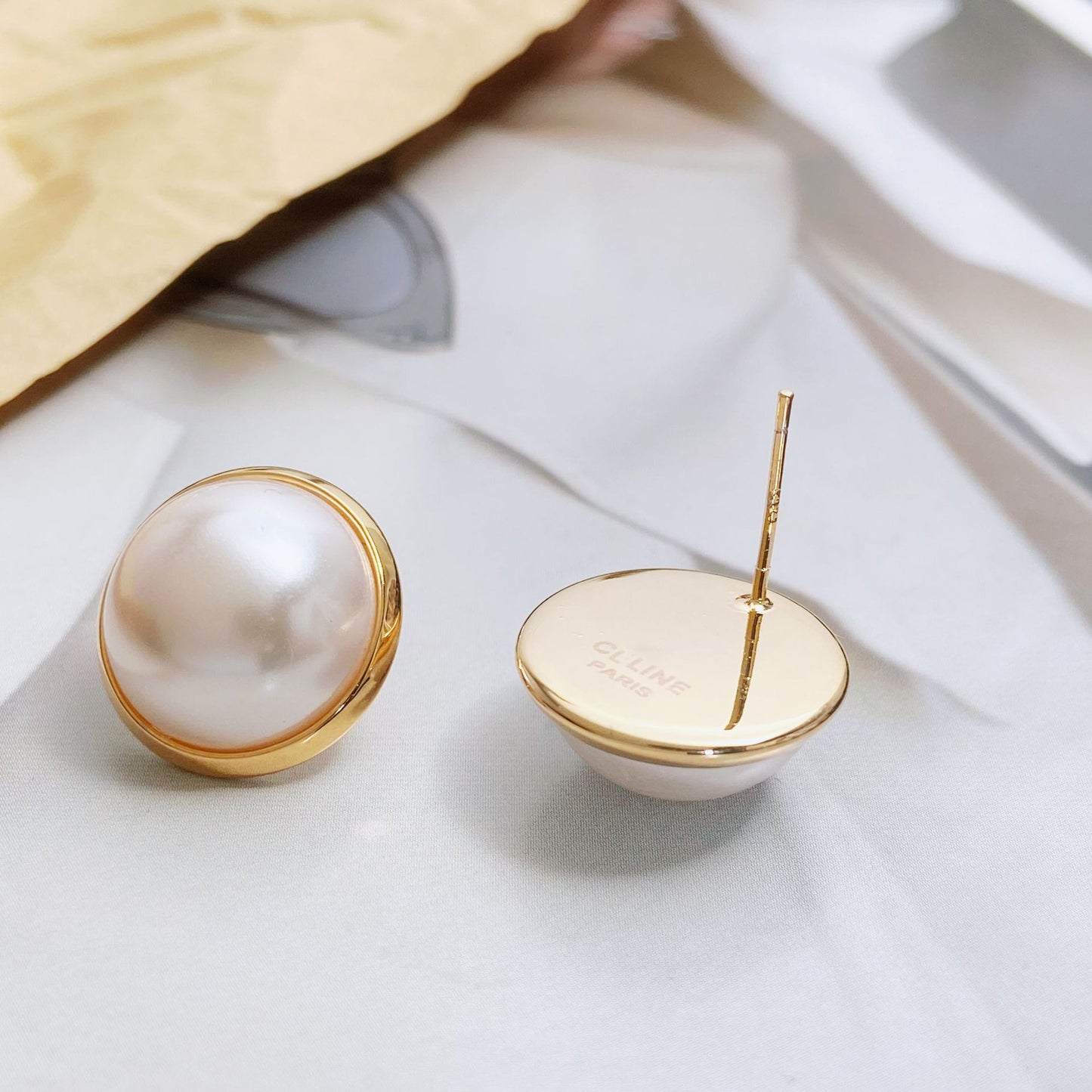 French Style Temperament Simple Hemisphere Pearl Sier Earrings