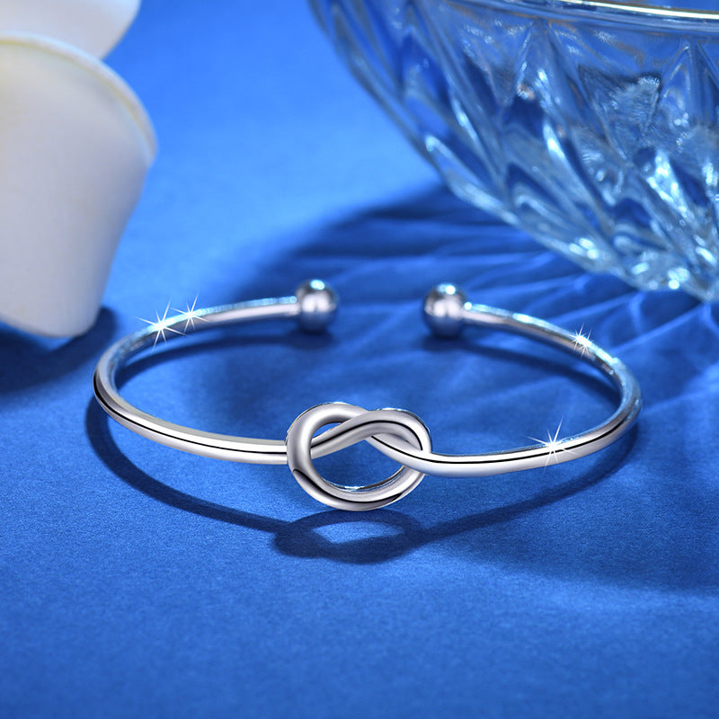 Fashion Personalized Love Knot Design Hipster Weaving Hollow Female Bracelets