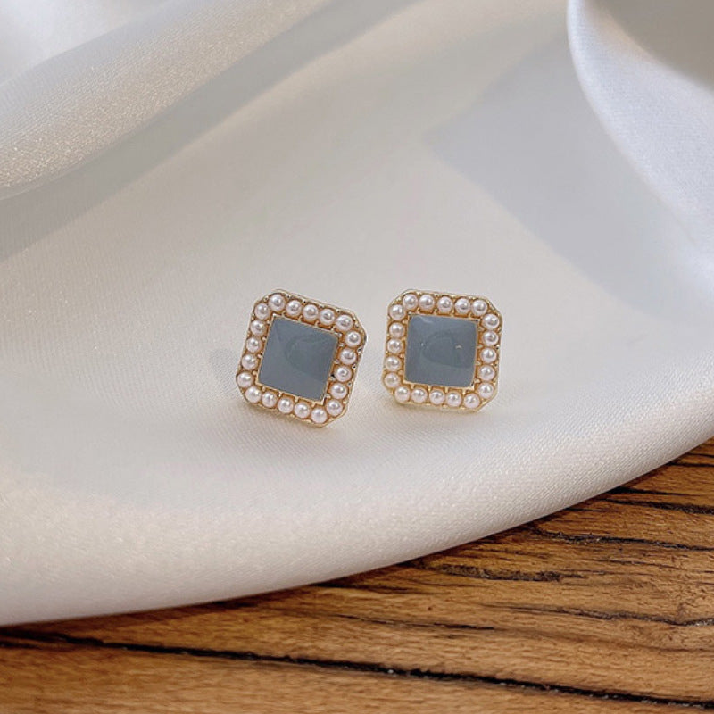 Pearl Classic Style Square Simple Temperamental Earrings