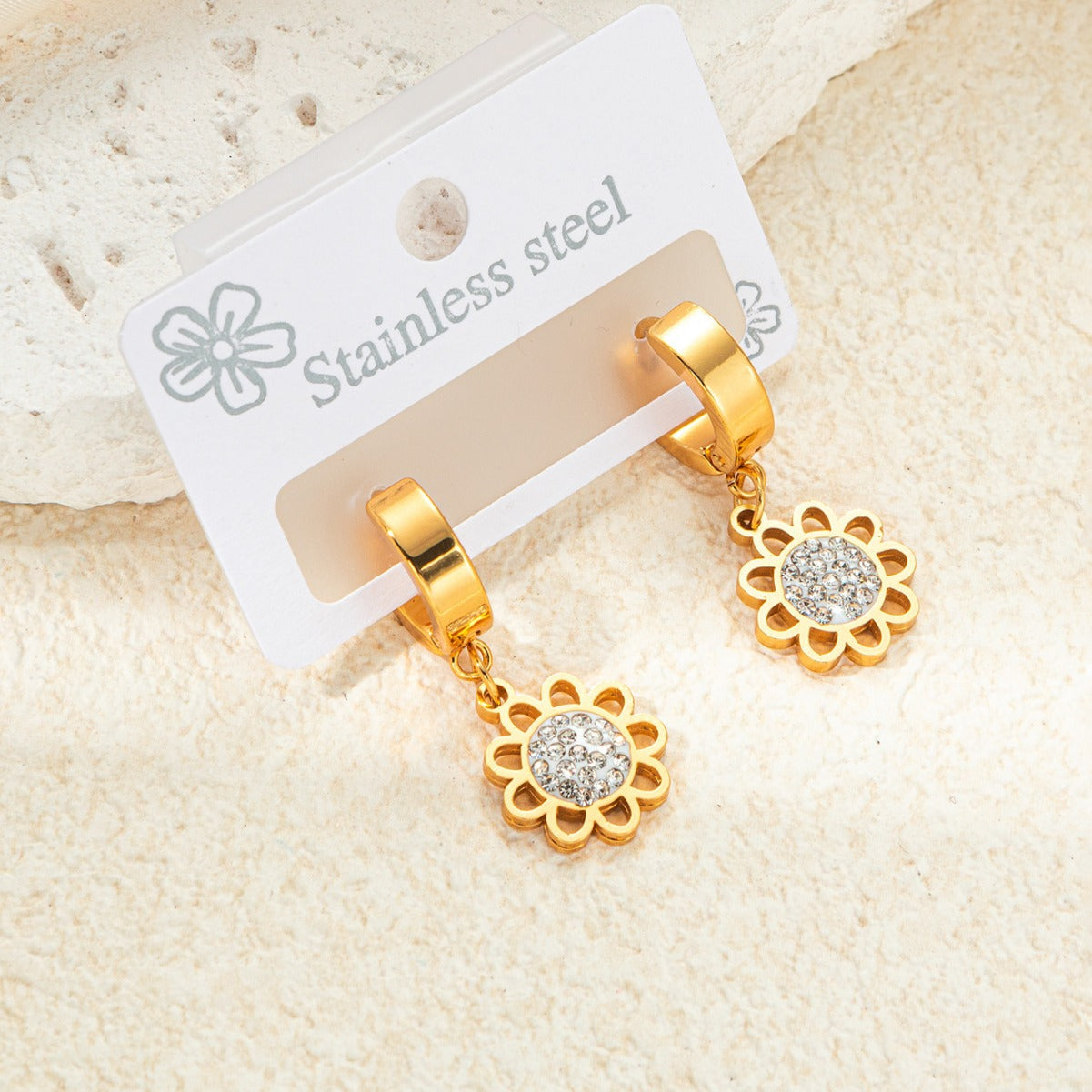 Temperament Exquisite Versatile Niche Flower Drip Earrings