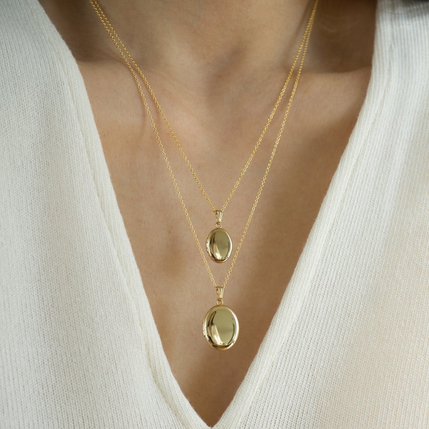 Album Frame Retro Simple Open Close Necklace