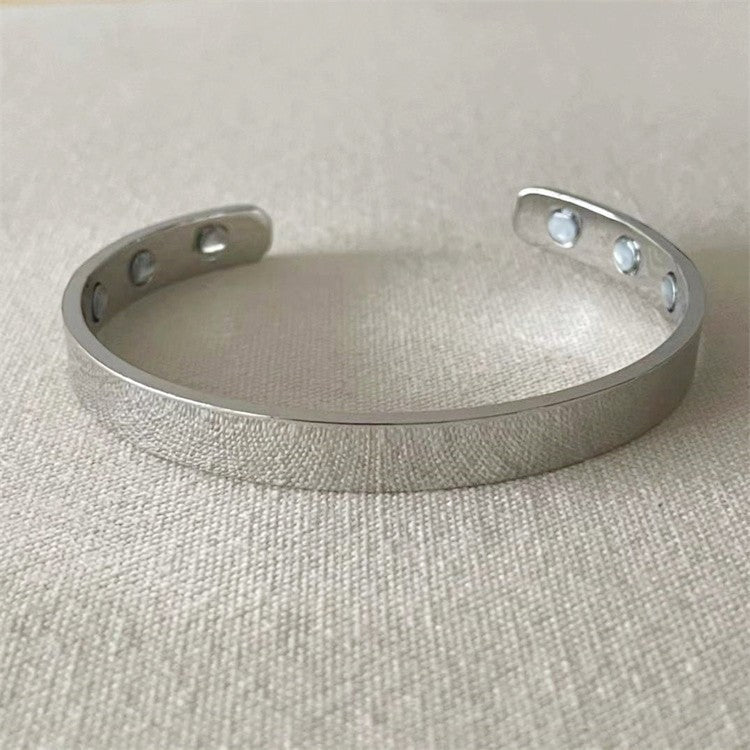 Fashion Personalized Opening Adjustable Magnetic Magnet Bracelet