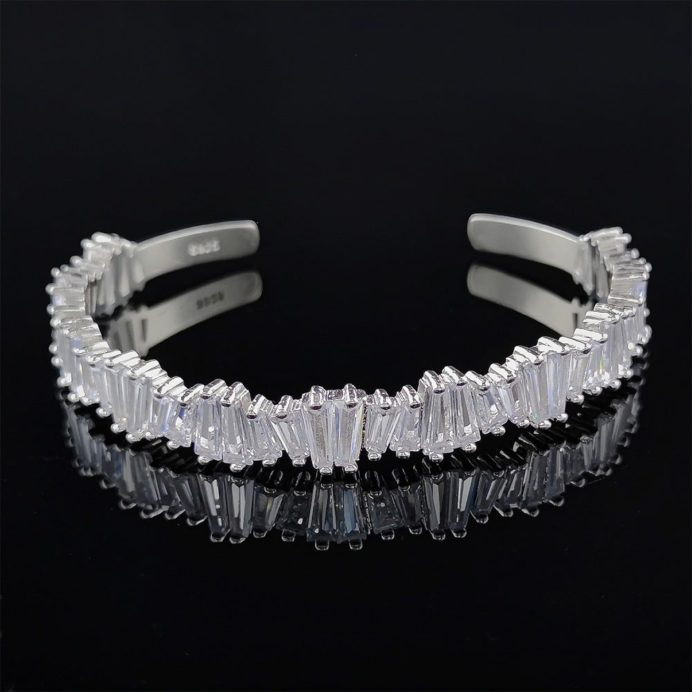 Irregular Opening Adjustable Personality Light Luxury Design Bracelet