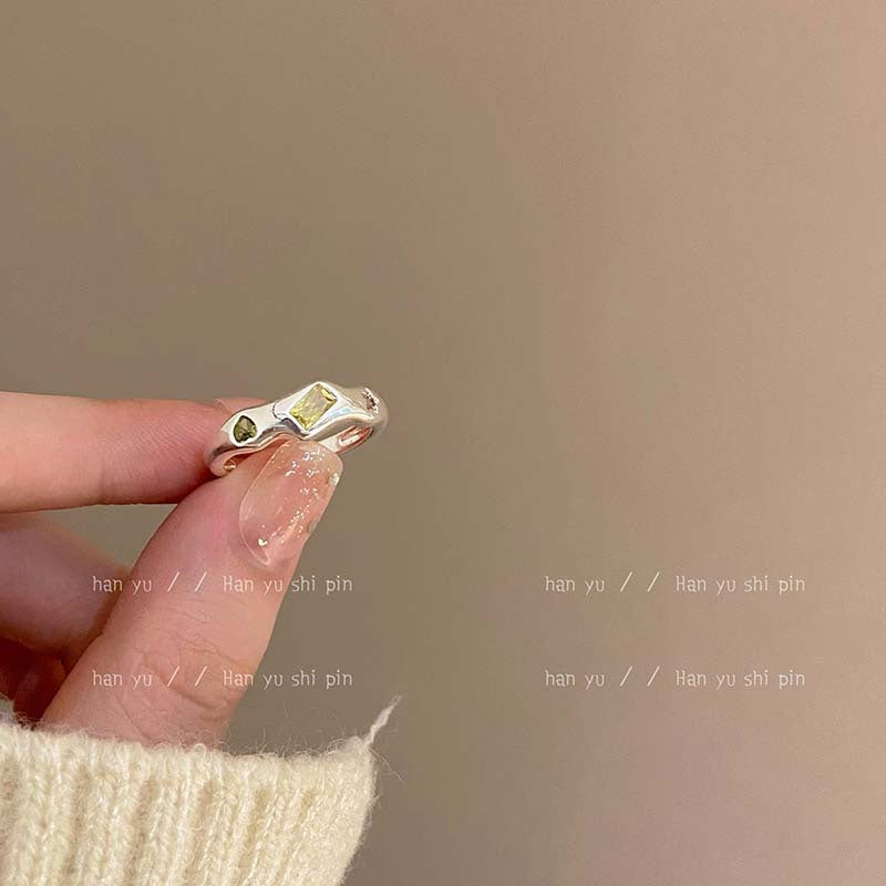 Vintage Court Style Flowers Opal Female Niche Rings