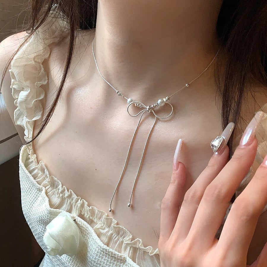 Women's Light Luxury High-grade Design Accessories Clavicle Necklaces