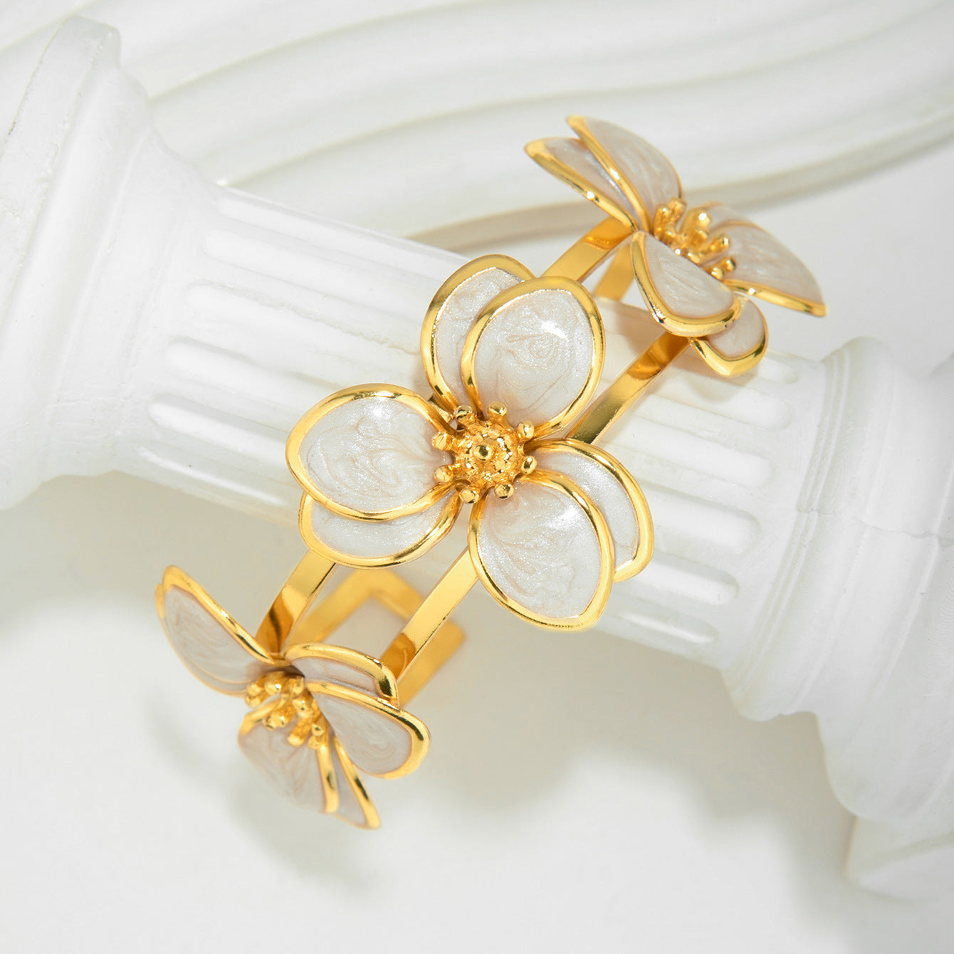 Geometric Metal Open Trend Wild Glaze Flowers Bracelets