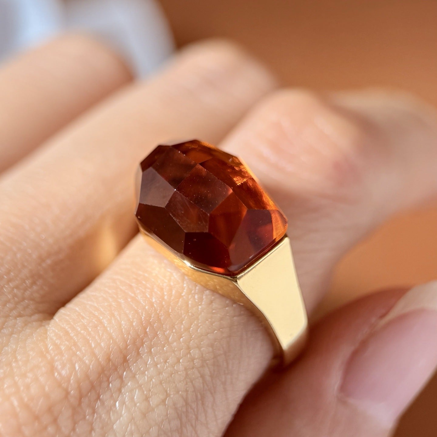 Geometric Cut Crystal Design Full Of Fire Color Craft Stable Ring