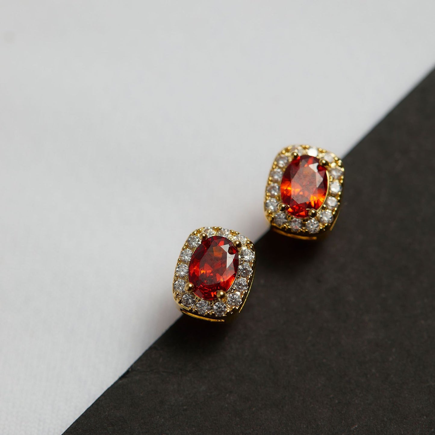 Red Classical Retro Gemstone Without Piercing Mosquito Coil Ear Earrings