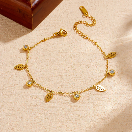 Fashion Simple Gold-plated Diamond Round Hollow Bracelet