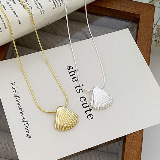 Fashionable Minority Shell Texture Female Clavicle Chain Necklaces