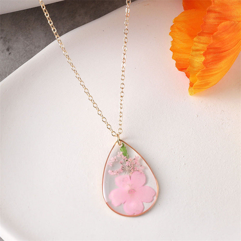 Retro Resin Dried Flower Mori Style Necklaces